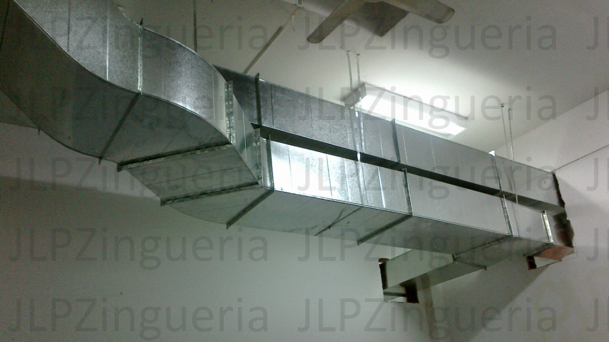Conductos de ventilación industrial fabricados por JLP Zinguería