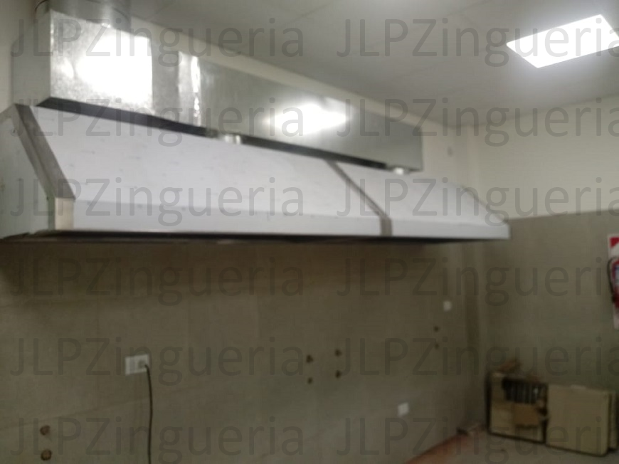Frente con zinguería